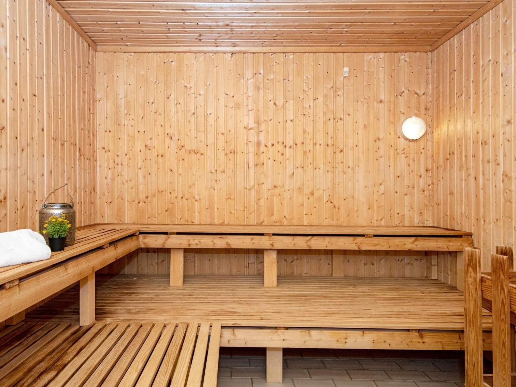 4 Person Holiday Home On A Holiday Park In Ringk Bing Ringkøbing Extérieur photo